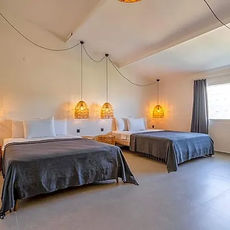 Artotel * Ciftlikkoyu