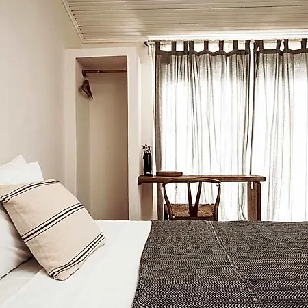Artotel Hotel